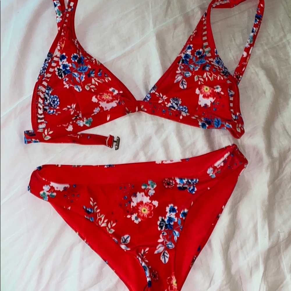 Swim suit